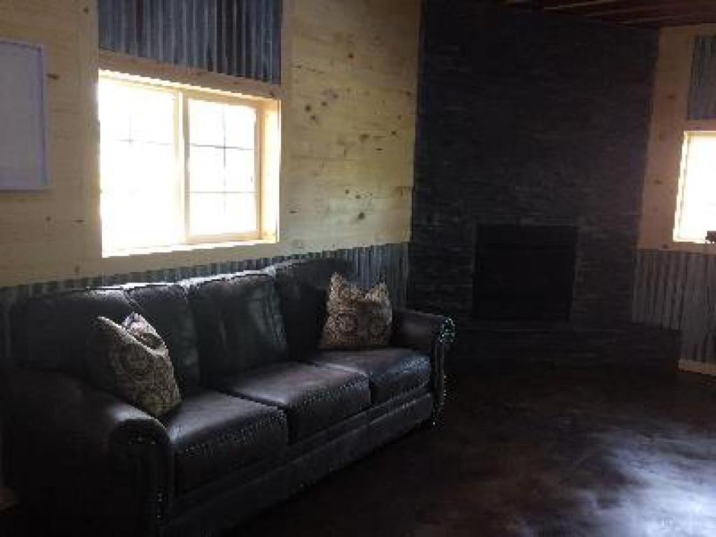 Big Horse Inn And Suites Lewistown 外观 照片